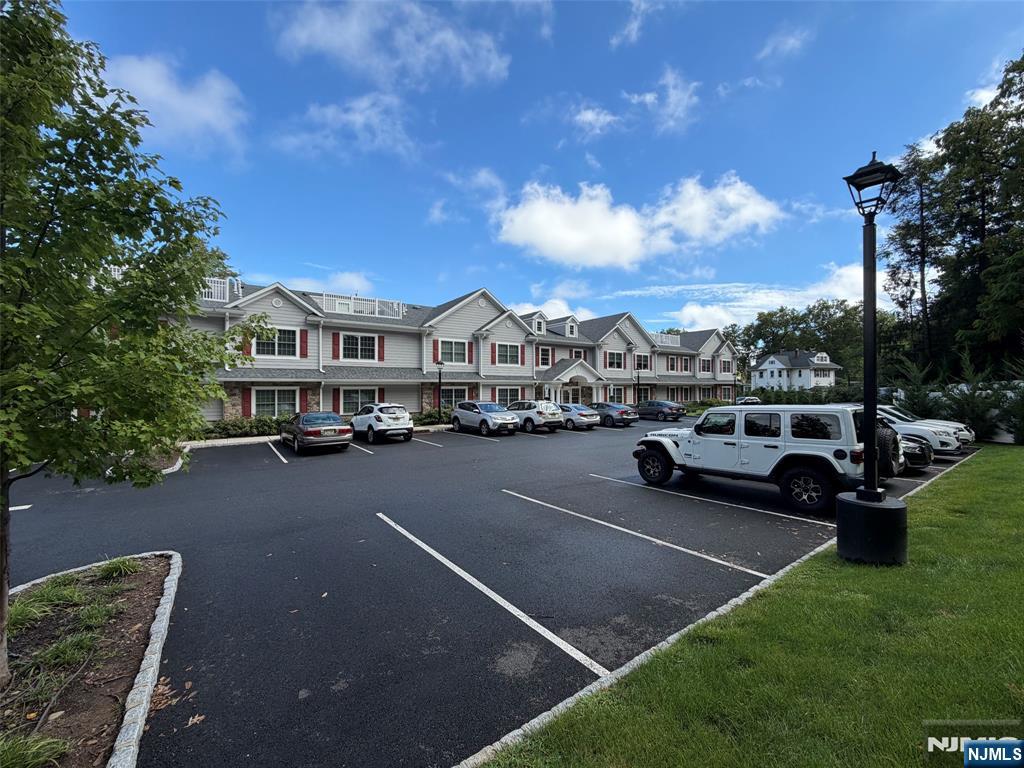 505 Kinderkamack Road 104 — photo