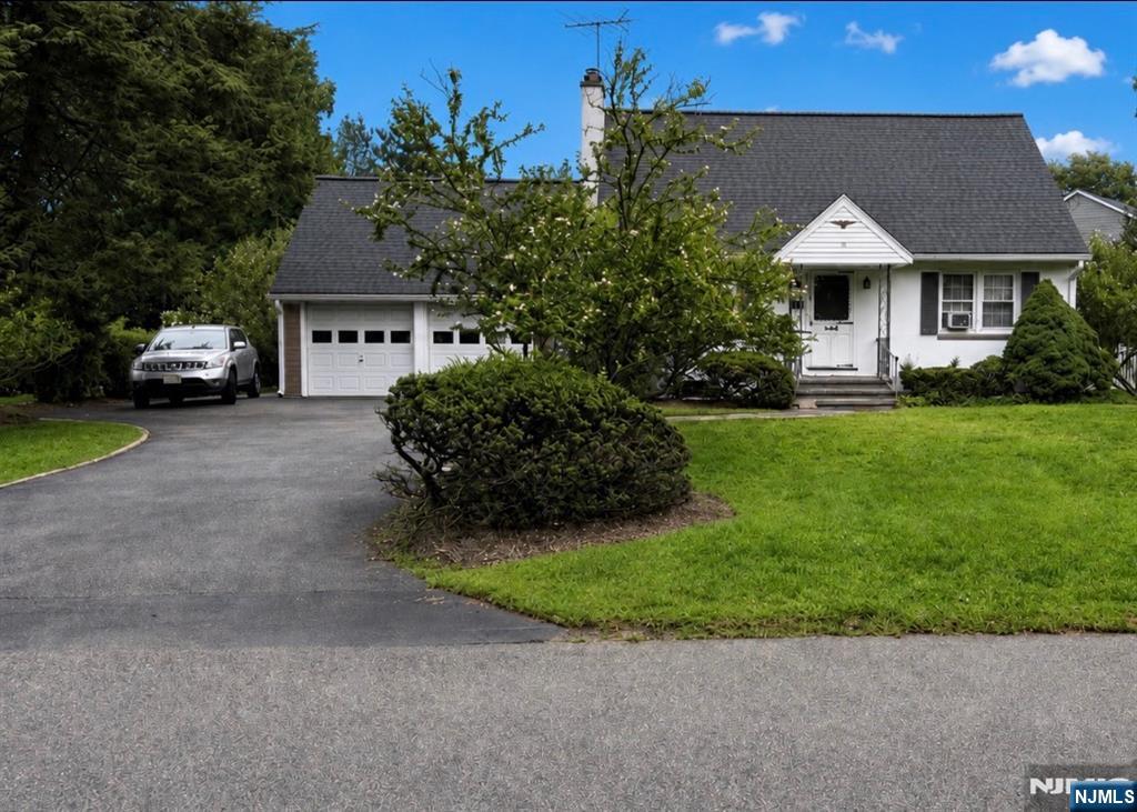 76 Linwood Avenue — photo