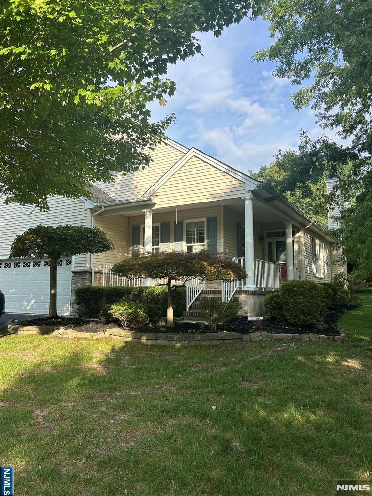 205 Rolling Meadows Boulevard — photo