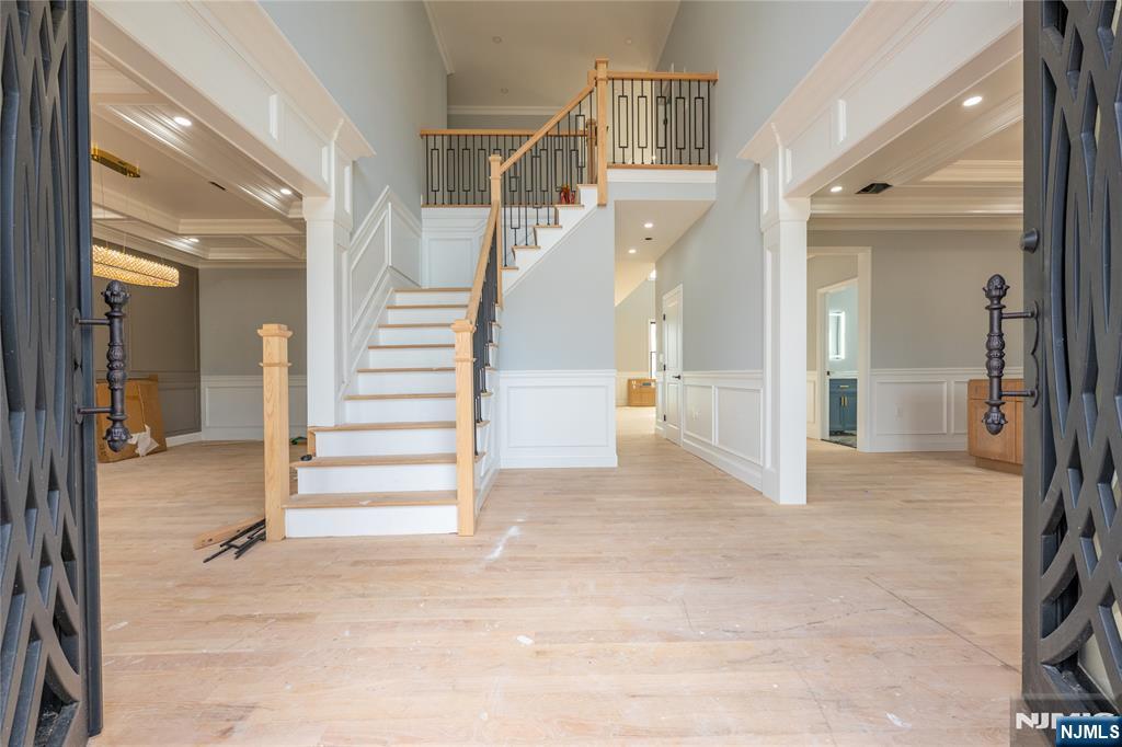 412 Gregory Road, Paramus, NJ 07652 — photo 2
