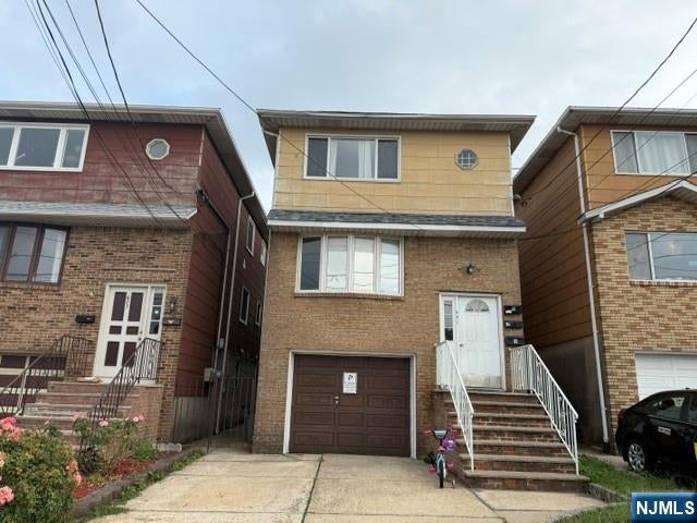 621 Sussex 2 — photo