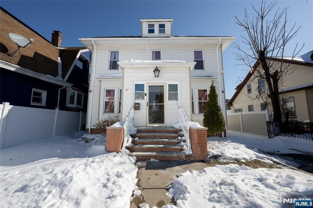 32 Newfield Street — photo