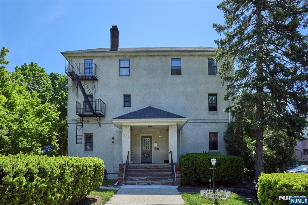 57 Brookway Avenue 2D — photo
