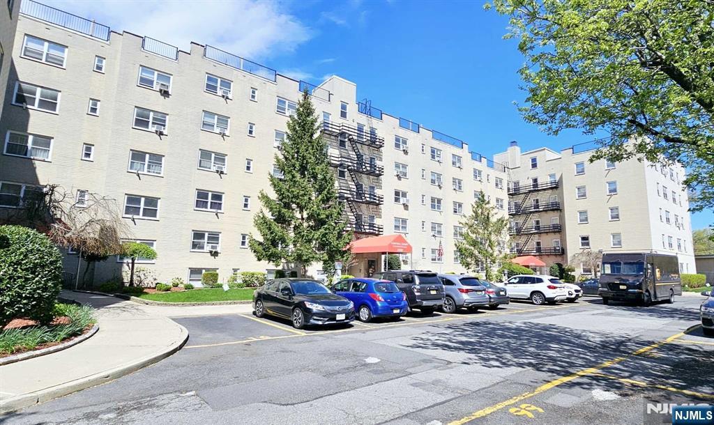 2205 Central Road D1 — photo