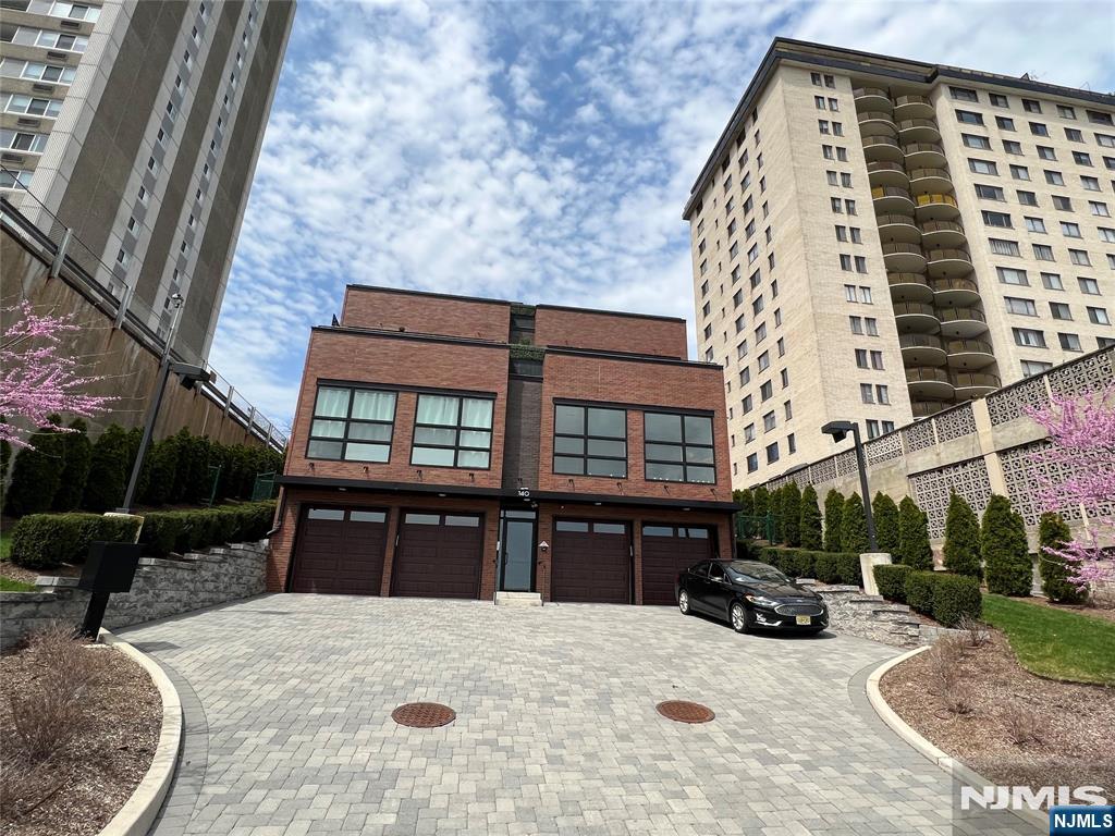 140 Overlook, Hackensack, NJ 07601 — photo 3