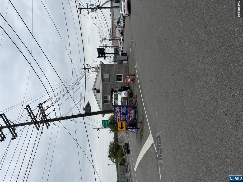 295 Bergen Turnpike — photo