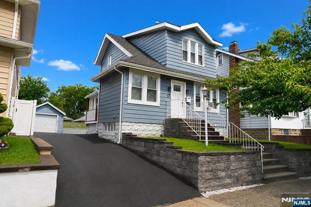 17 Prospect Street — photo