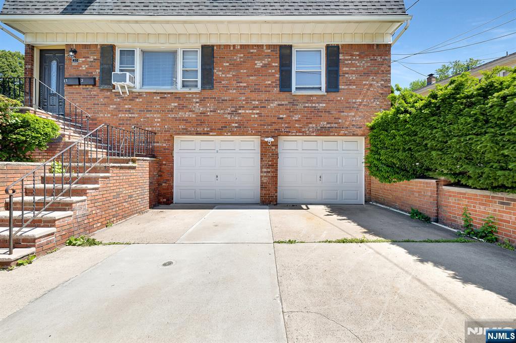 31 Marginal Road, Rutherford, NJ 07070 — photo 3