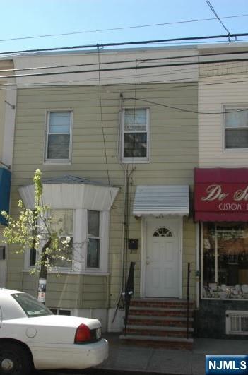 64 Wilson Avenue — photo