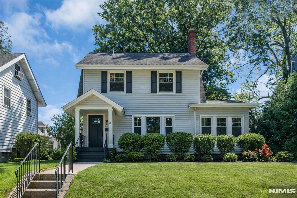 25 Laurel Avenue — photo