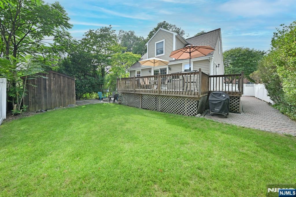 700 Evans Street, Paramus, NJ 07652 — photo 2