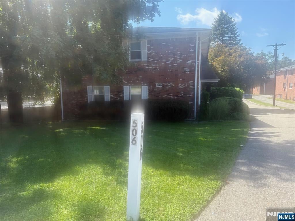 506 Wanaque Avenue F6 — photo