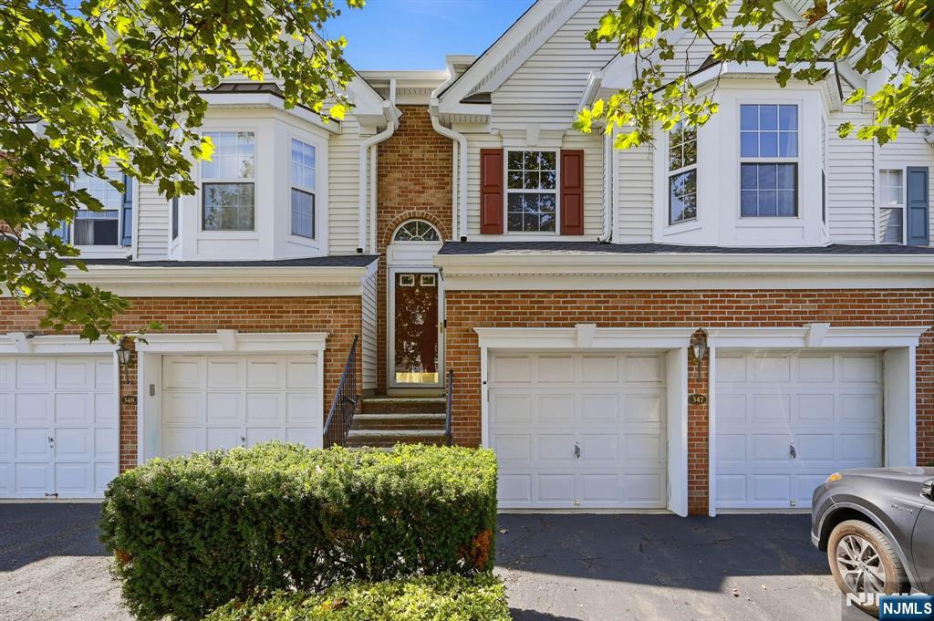 347 Winthrop Drive 3114 — photo