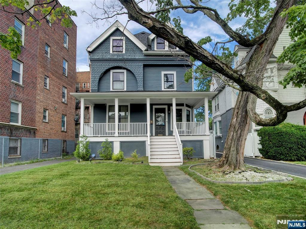 65 Glenwood — photo
