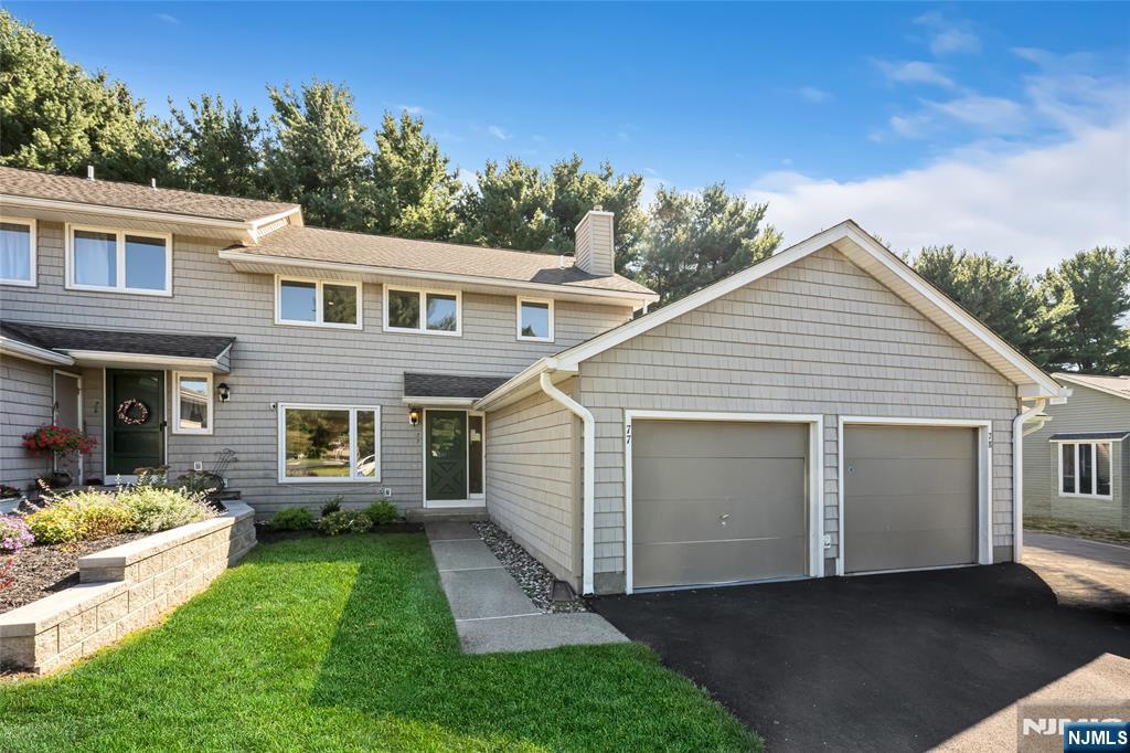 77 Sunset Court — photo