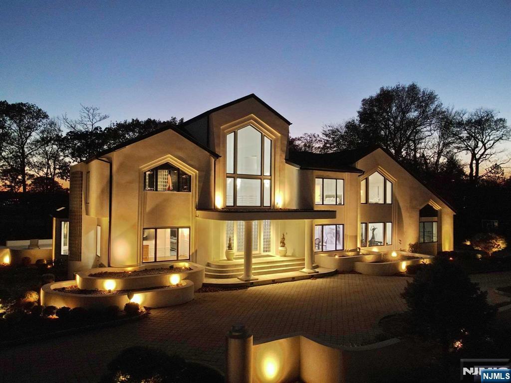 23 Rio Vista Drive, Alpine, NJ 07620 — photo 2