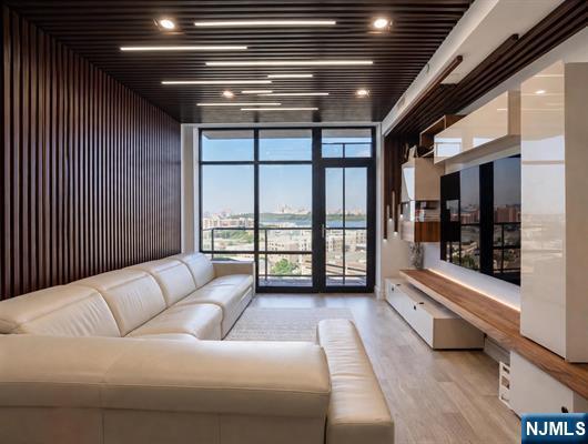 8701 Churchill Road 1103 — photo