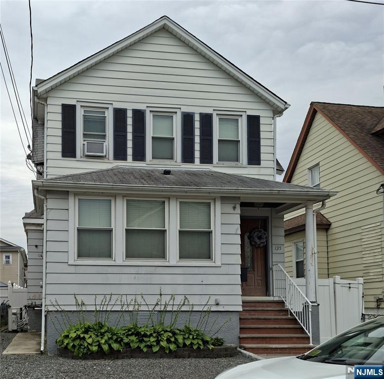 135 Ricardo Place — photo