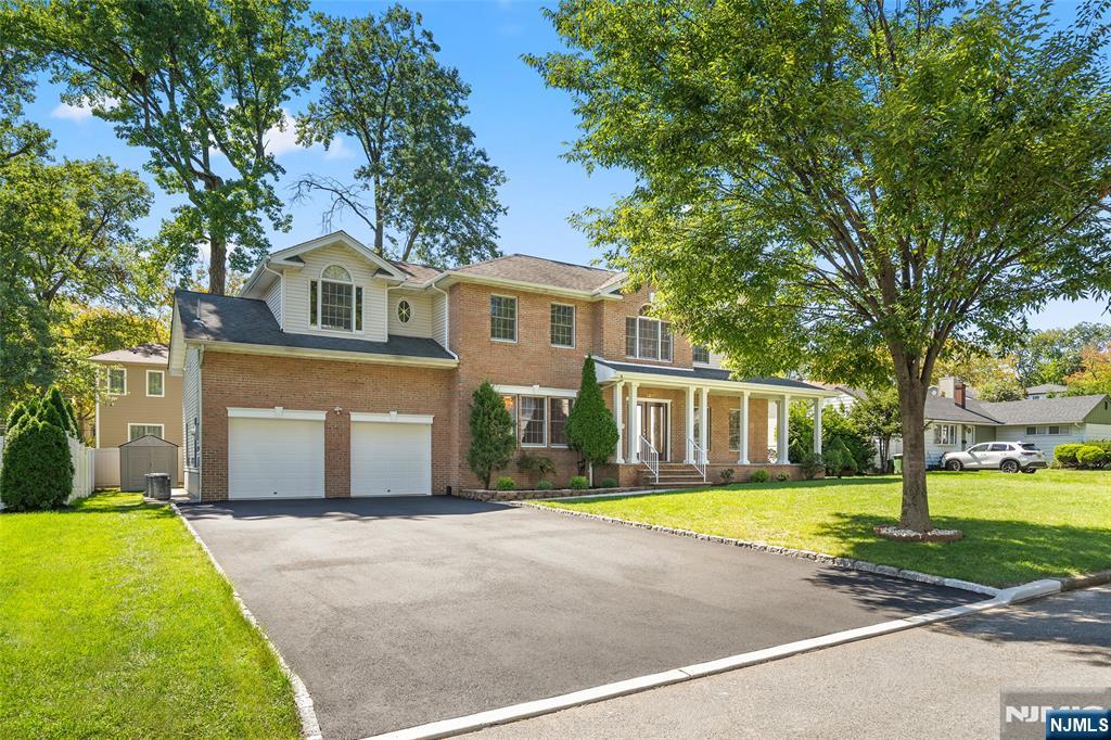 220 Concord Drive, Paramus, NJ 07652 — photo 2