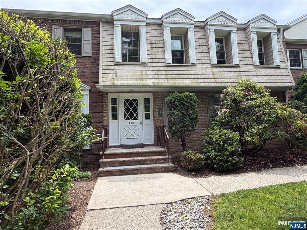 358 Maple, Oradell, NJ 07649 — photo 3