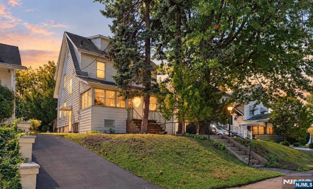 29 Luddington Avenue — photo