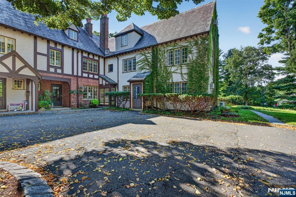 45 Dwight Place 8 — photo