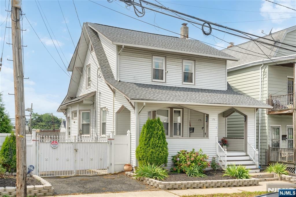 173-175 Lily Street — photo