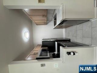 30 2nd Street #207, Hackensack, NJ 07601 — photo 3