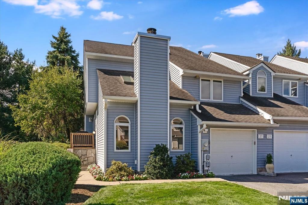25 Knutsen Drive 216 — photo