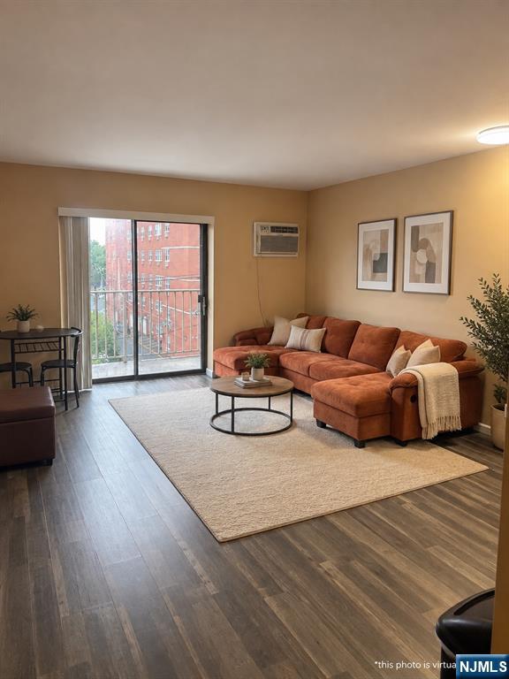 245 Anderson Street 4I — photo