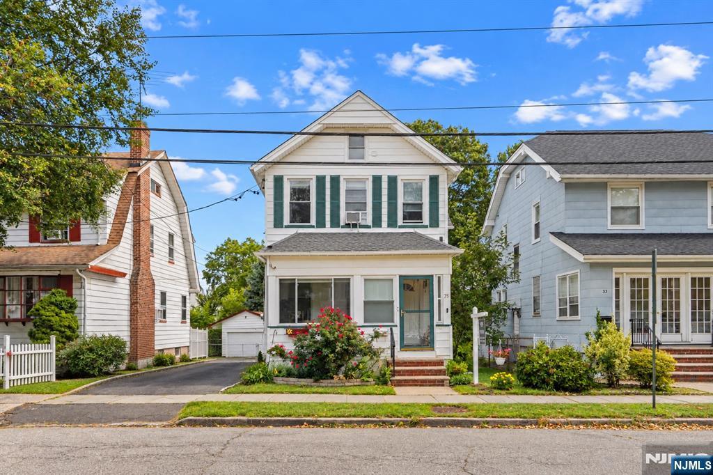 35 Clinton Street — photo