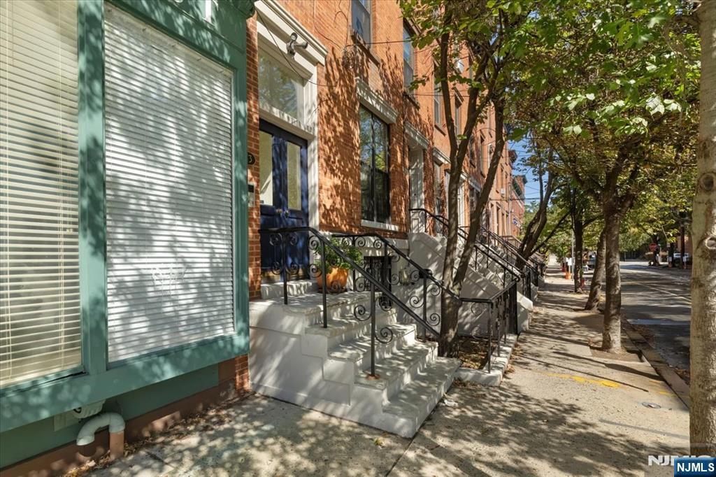 273 Monmouth Street — photo