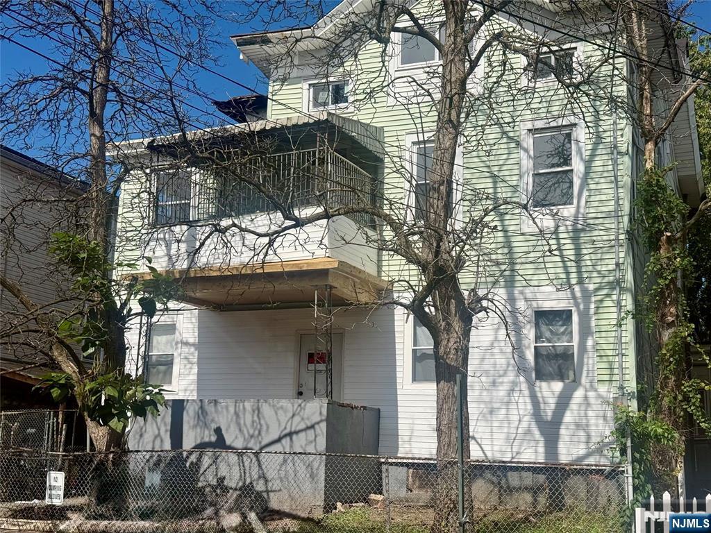 189-193 Park Avenue — photo