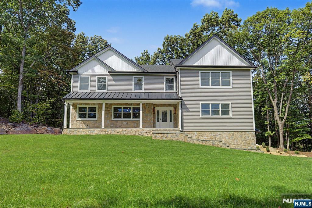 119 Stag Hill — photo