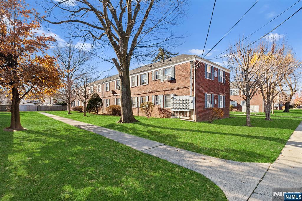 28 Sheffield Avenue — photo