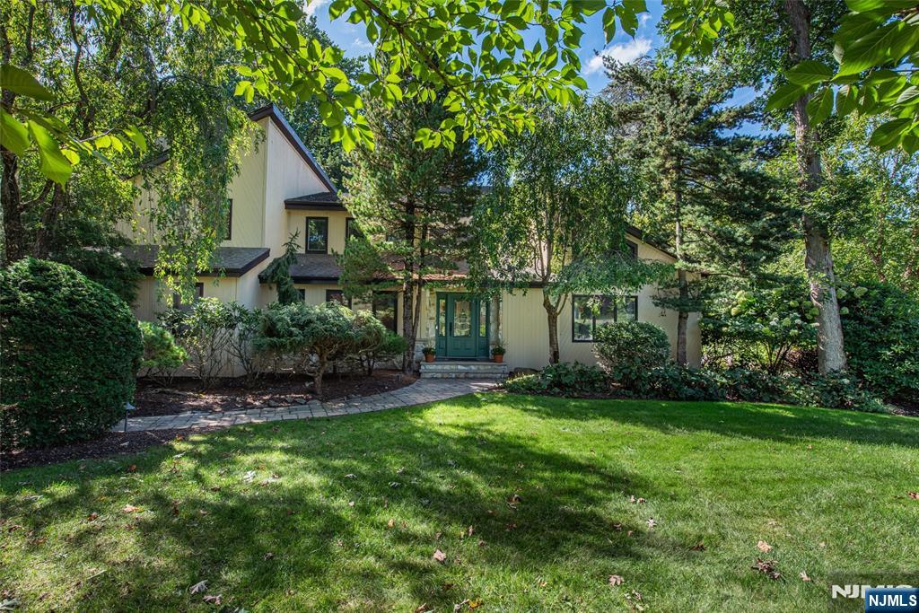 15 McDonough Place — photo
