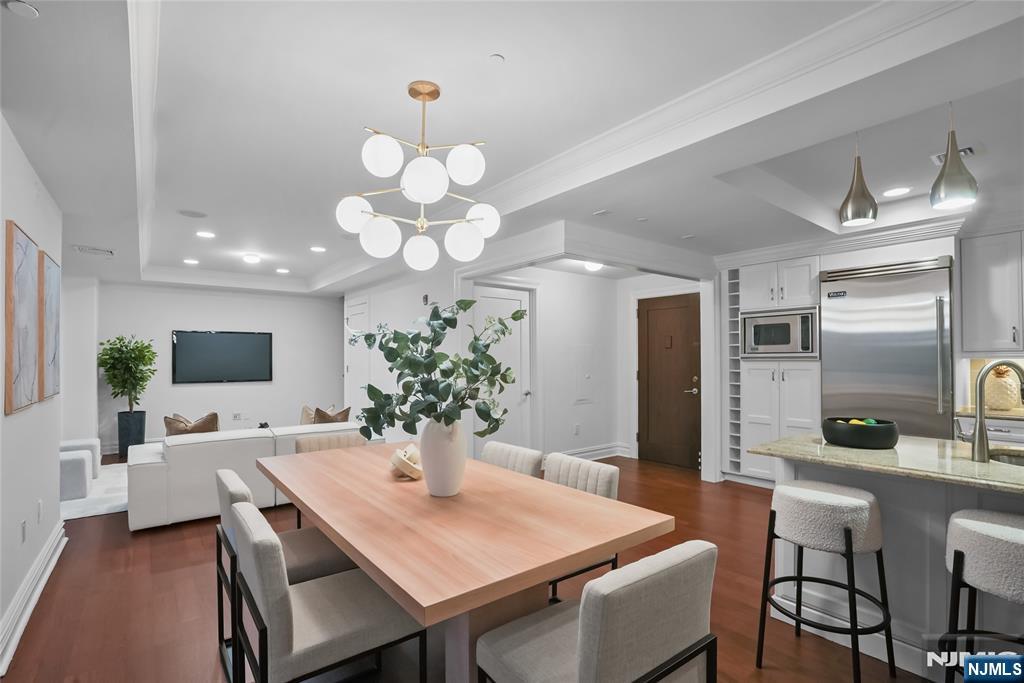 22 Oxford Landing — photo