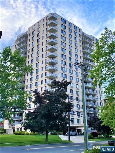 307 Prospect Avenue — photo