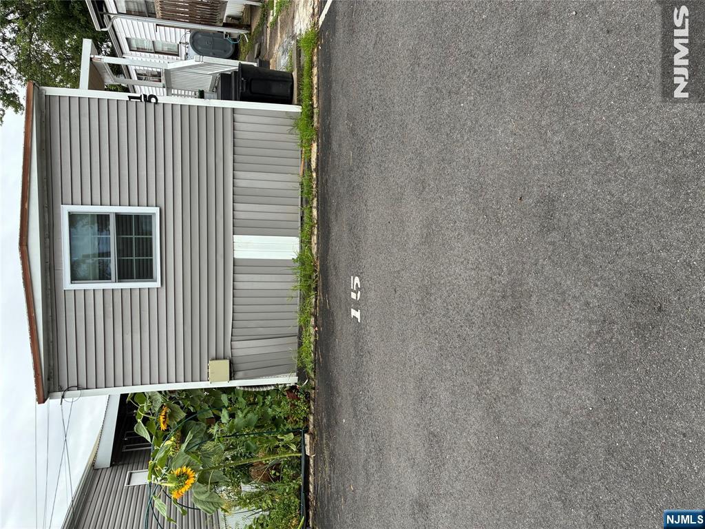 15 Second Street — photo