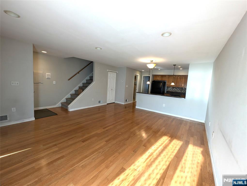 609 River Renaissance, East Rutherford, NJ 07073 — photo 2