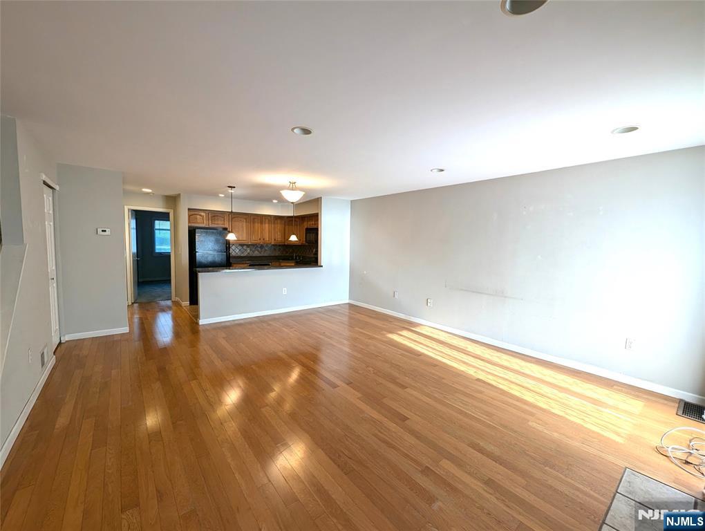 609 River Renaissance, East Rutherford, NJ 07073 — photo 3
