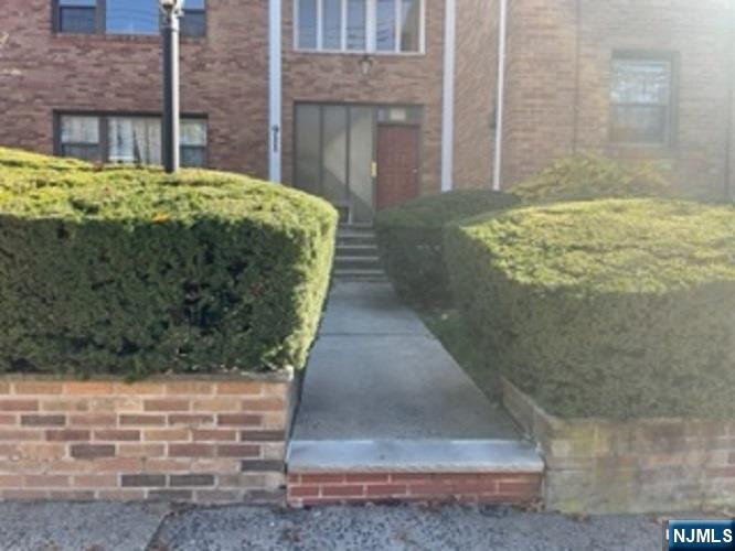 911 Teaneck — photo