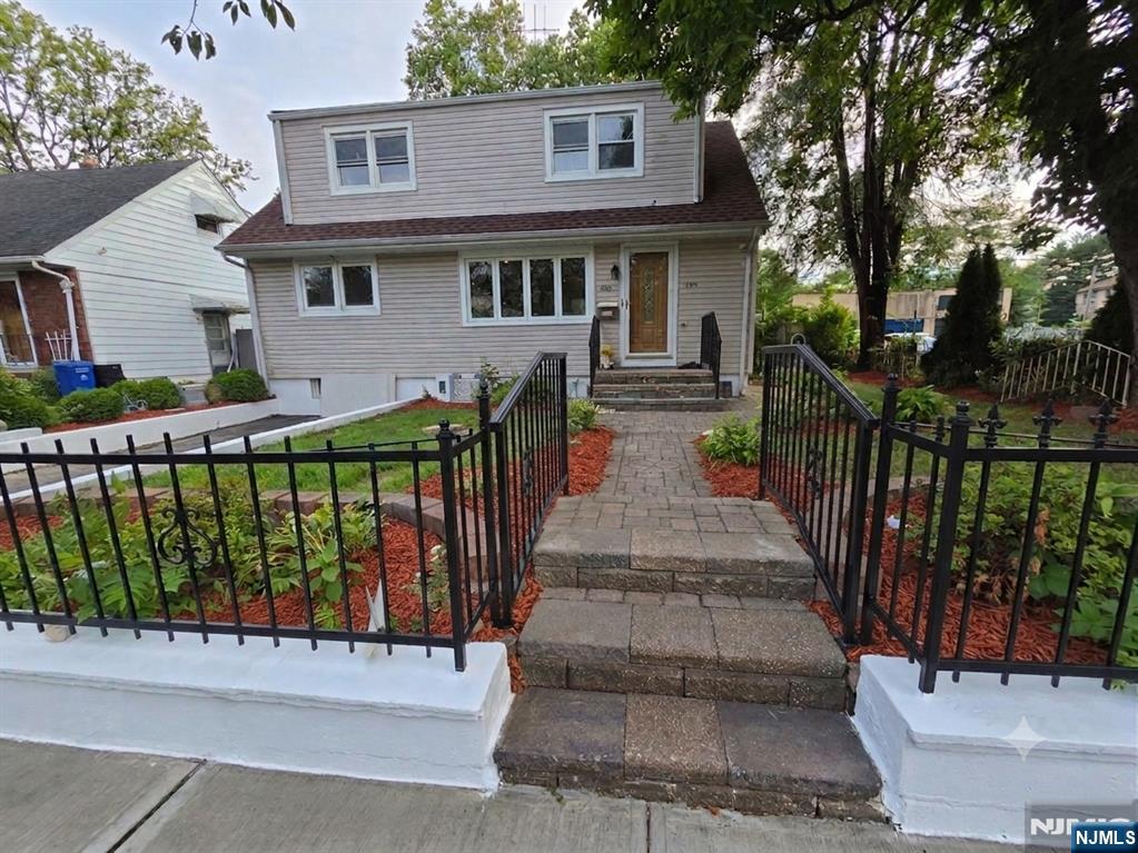 683-685 Mill Street — photo