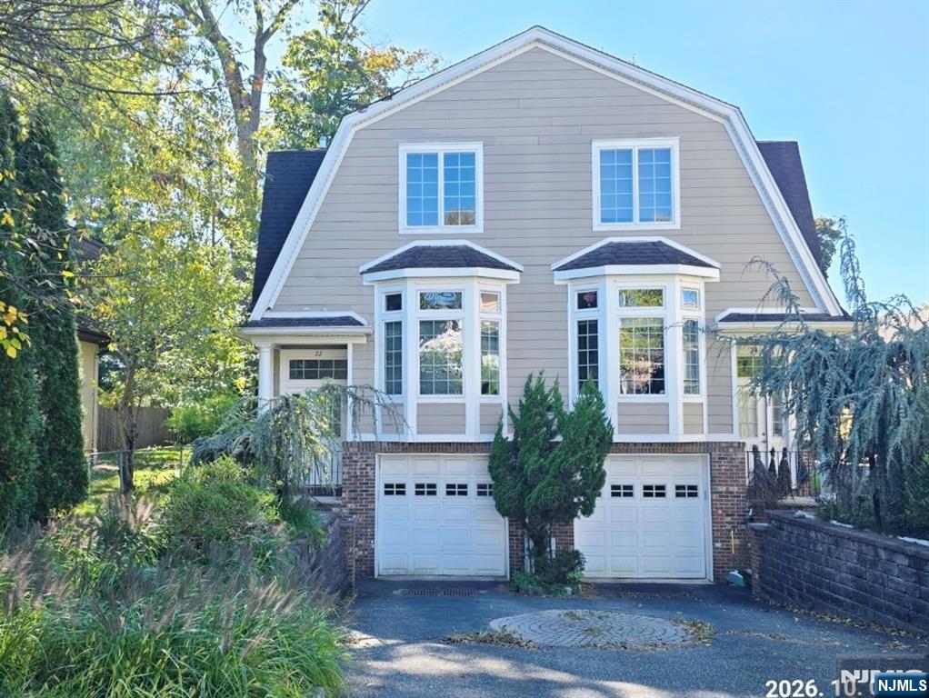 22 Mahan Street — photo
