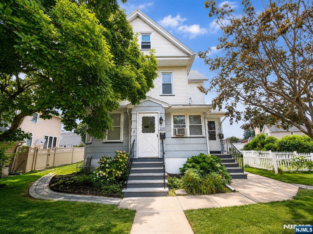 622 Hackensack Street — photo