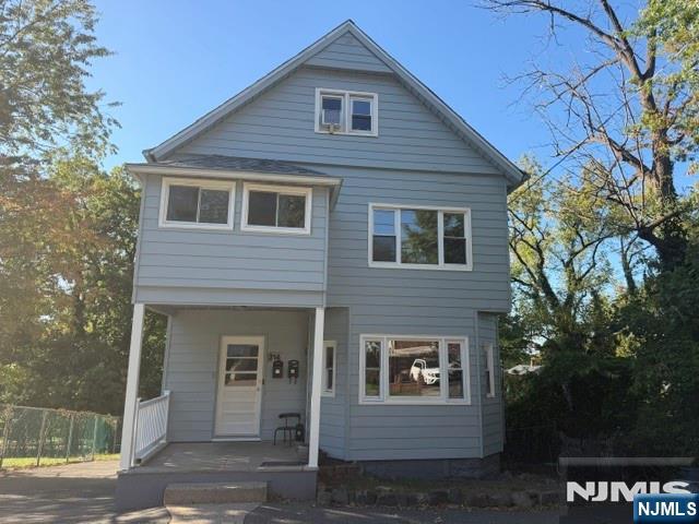 314 Grand — photo