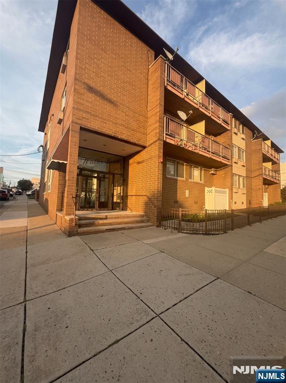 423 Walker Street — photo