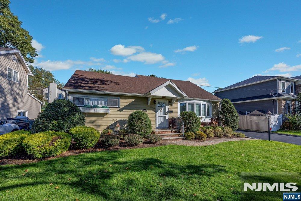 340 Alan Drive, Paramus, NJ 07652 — photo 2