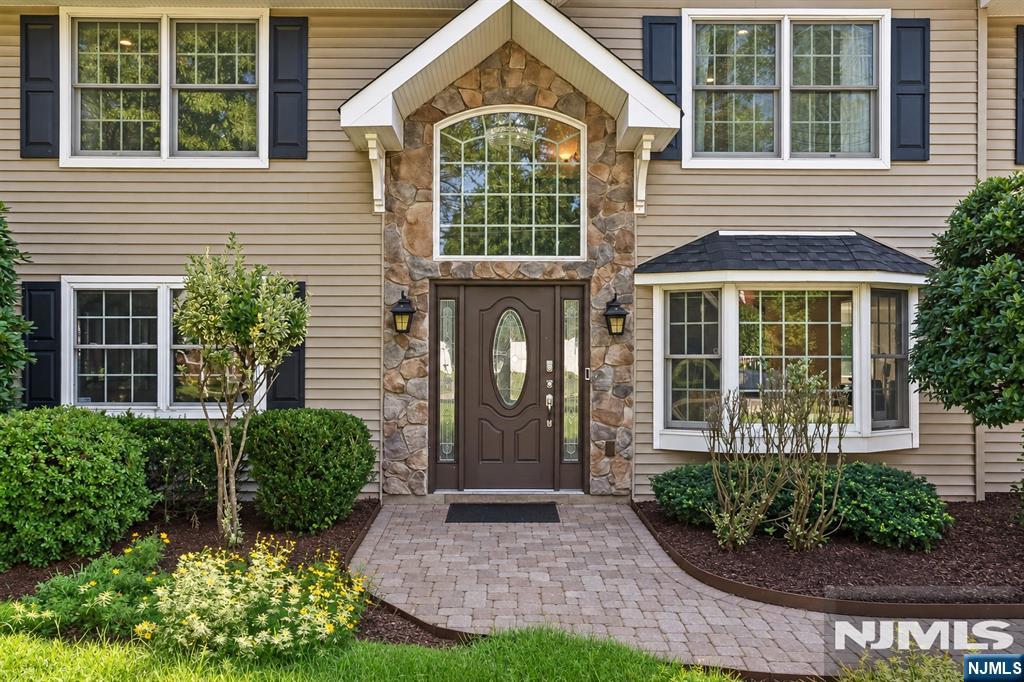 64 Spring Valley Road, Paramus, NJ 07652 — photo 2