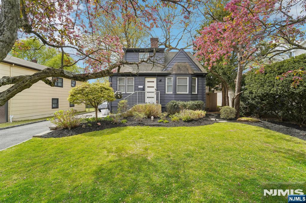120 Gordon Avenue — photo